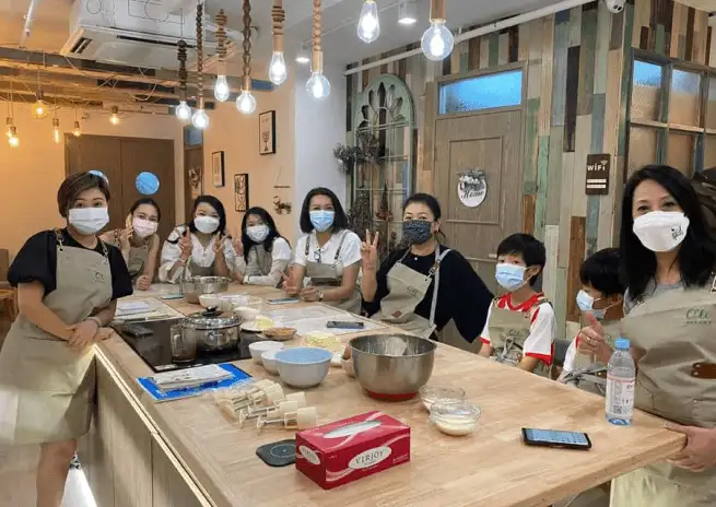 Oli bakery story